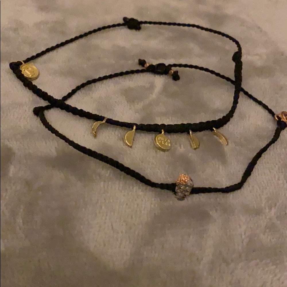 One Left! Skull bracelet left only!